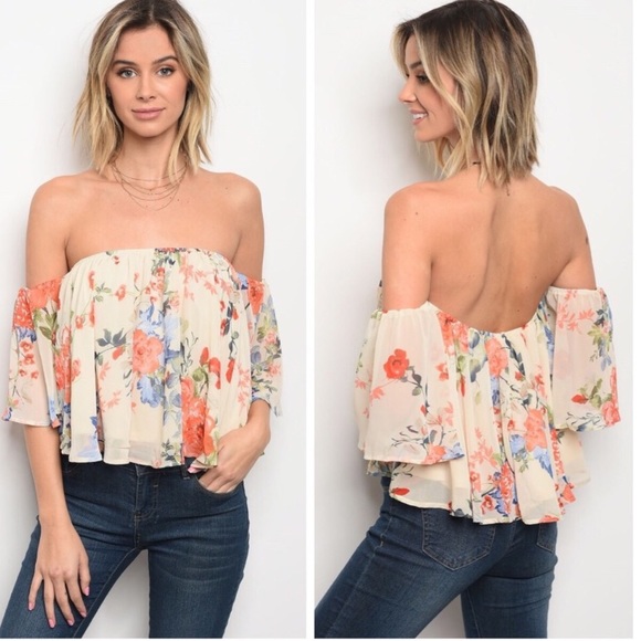 ✨LAST ONE✨Cream Peach Floral Off Shoulder Top - Picture 3 of 3